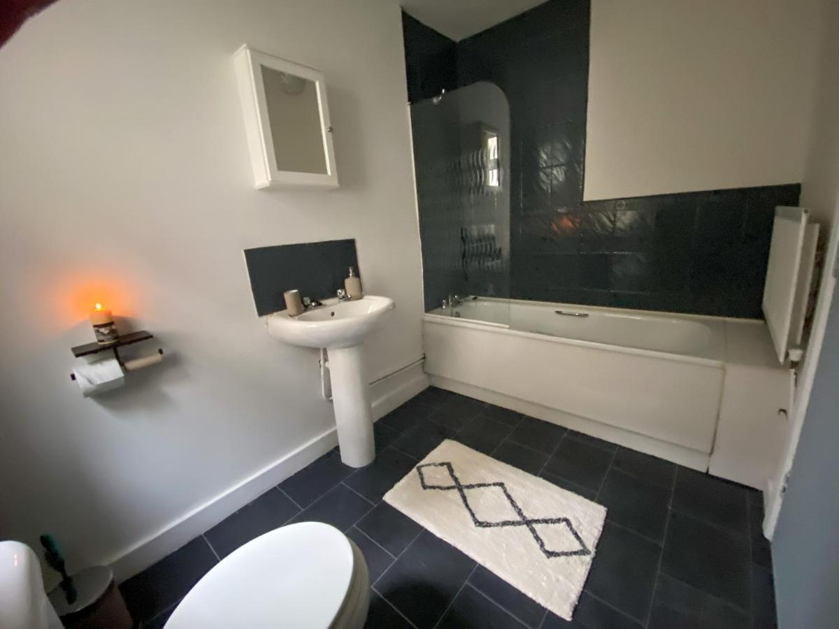 Cheap & Cheerful Apartment Near Bangor Marina Екстериор снимка